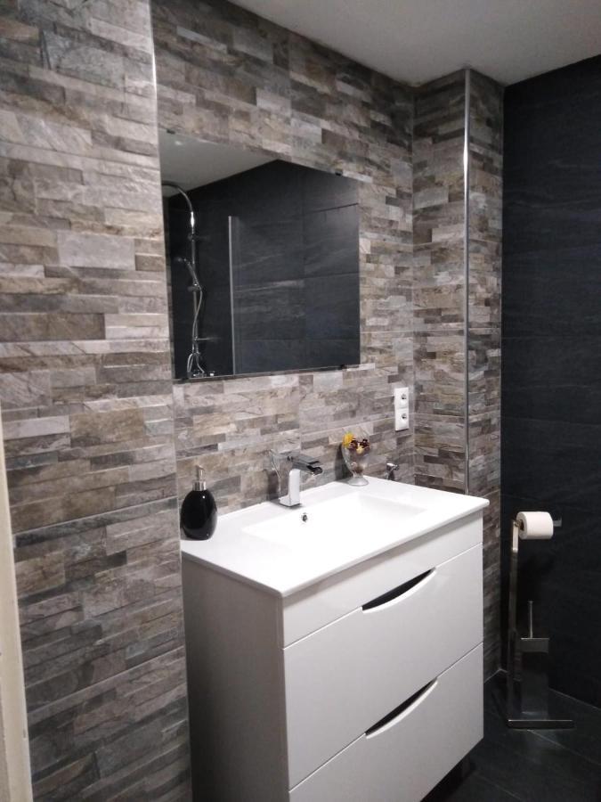 Apartamento Fleta Apartment Сарагоса Екстериор снимка