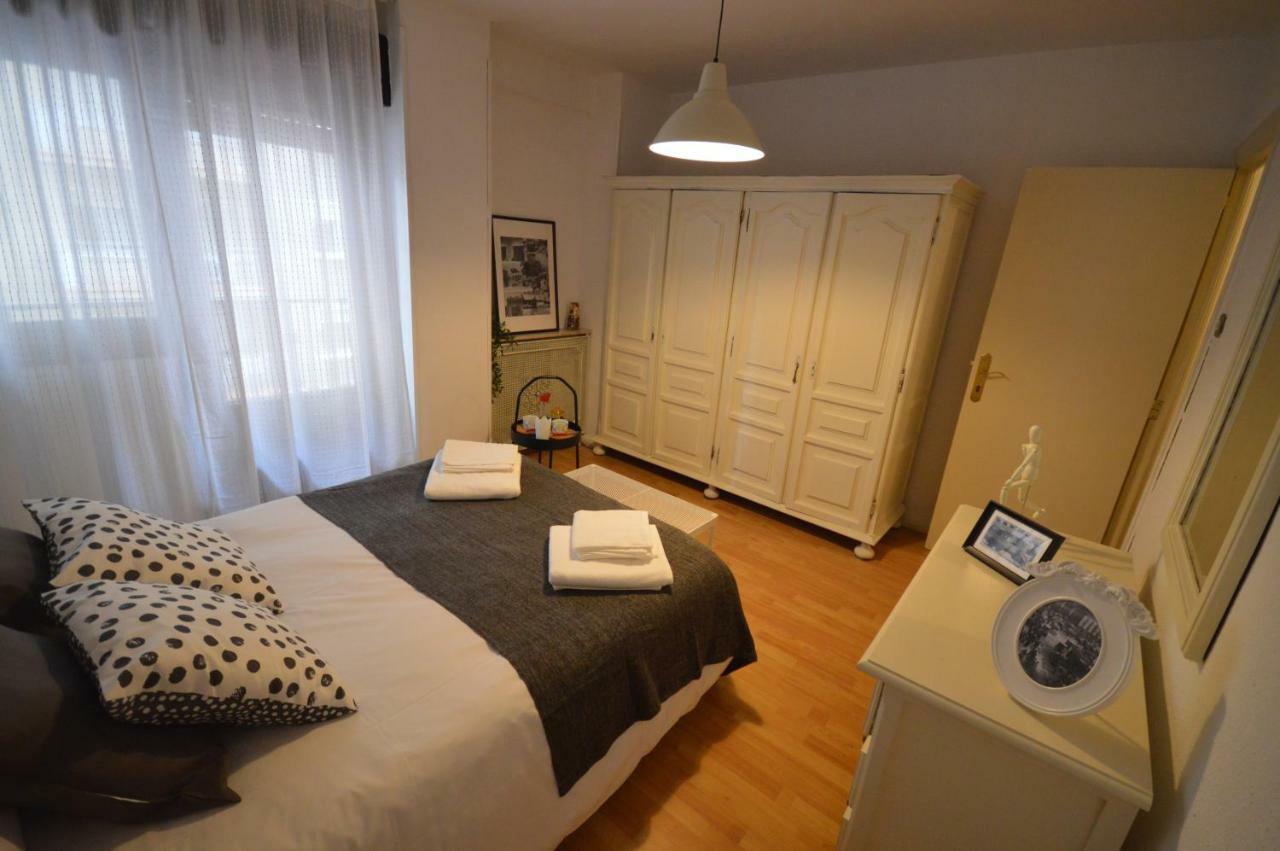 Apartamento Fleta Apartment Сарагоса Екстериор снимка