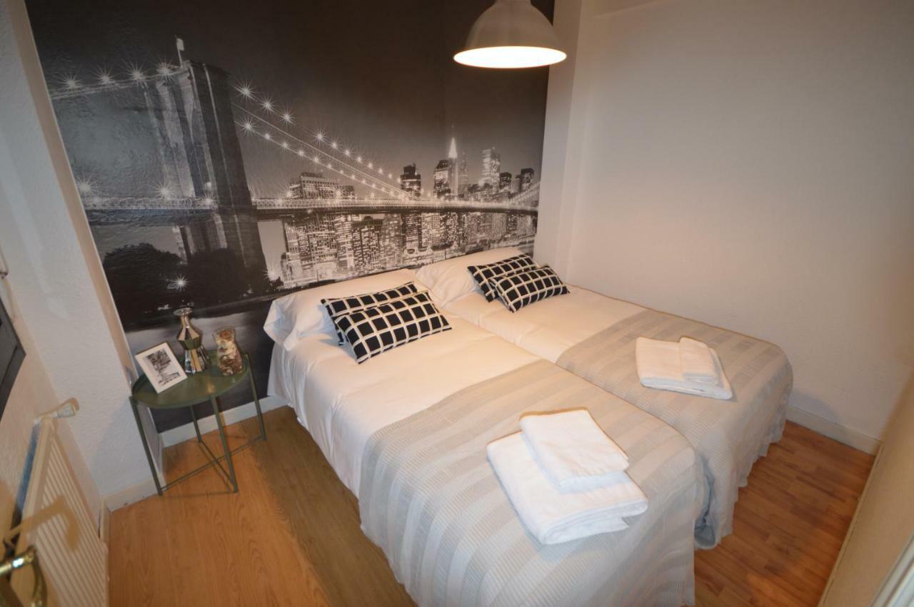 Apartamento Fleta Apartment Сарагоса Екстериор снимка